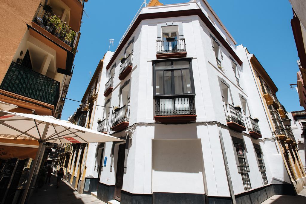 Hostly Acetres 2A-Penthouse In City Center-Fibre-Parking Opt Seville Exterior photo
